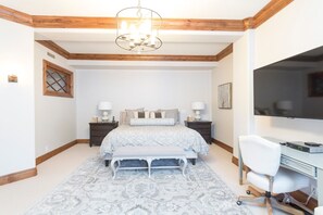 公寓式客房, 5 间卧室 | 5 多间卧室、熨斗/熨衣板、免费 WiFi