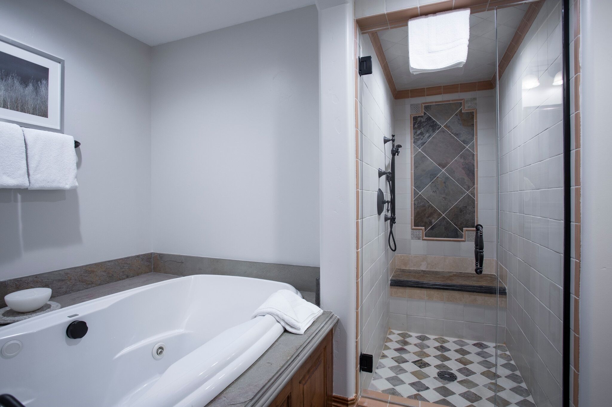 Condo, 5 Bedrooms | Bilik Mandi | Tuala disediakan, syampu 