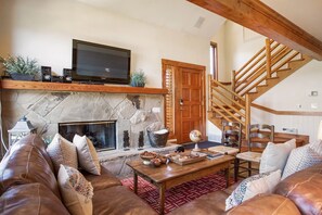Condo, 4 Bedrooms | Living area | Smart TV - Deer Lake Village at Deer Valley Resort - Four Bedroom Condo with Hot Tub #2477 4 Condo (Park City)