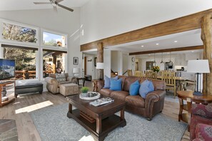 Living area - Solamere Drive Home at Deer Valley Resort - 6 Bedroom Home with Hot Tub #3220 6 Home (Park City)