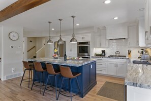 House, 6 Bedrooms | Private kitchen | Fridge, oven, coffee/tea maker - Solamere Drive Home at Deer Valley Resort - 6 Bedroom Home with Hot Tub #3220 6 Home (Park City)