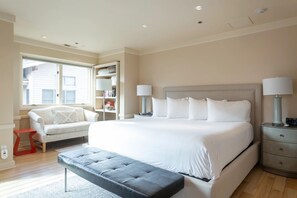 Condo, 1 Bedroom | 1 bedroom, iron/ironing board, free WiFi