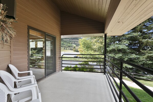 Condo, 2 Bedrooms | Terrace/patio