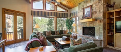 Apartment, 3 Schlafzimmer | Wohnbereich