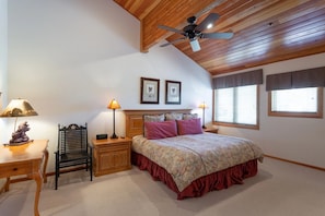 Condo, 3 Bedrooms
