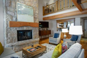Appart'hôtel, 3 chambres | Coin séjour