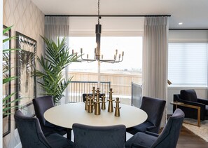 獨棟房屋 | 4 間臥室、網路服務