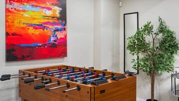 House | 5 bedrooms, Internet