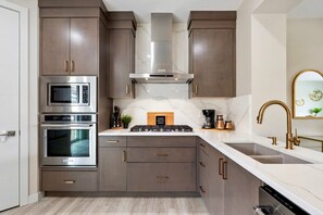 Hus | 5 soverom og internett