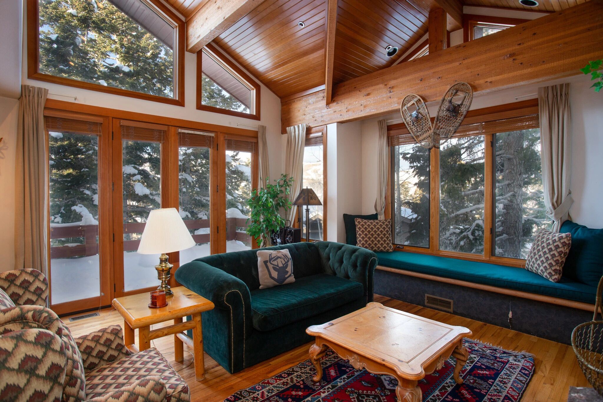 Condo, 3 Bedrooms | Living area | Smart TV