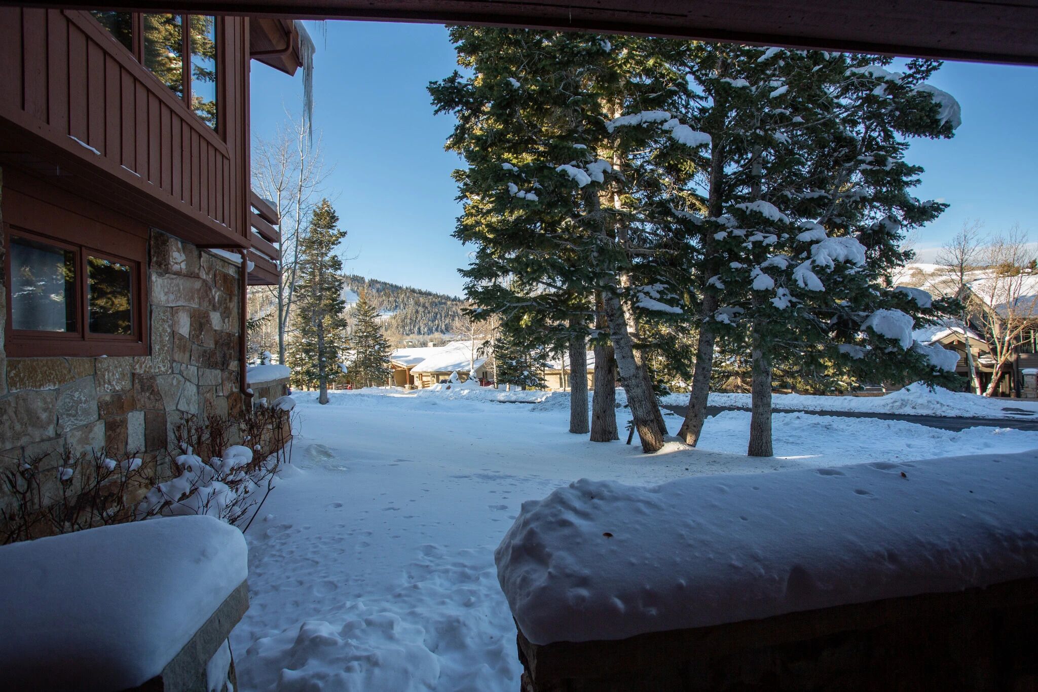 Condo, 3 Bedrooms | Property grounds