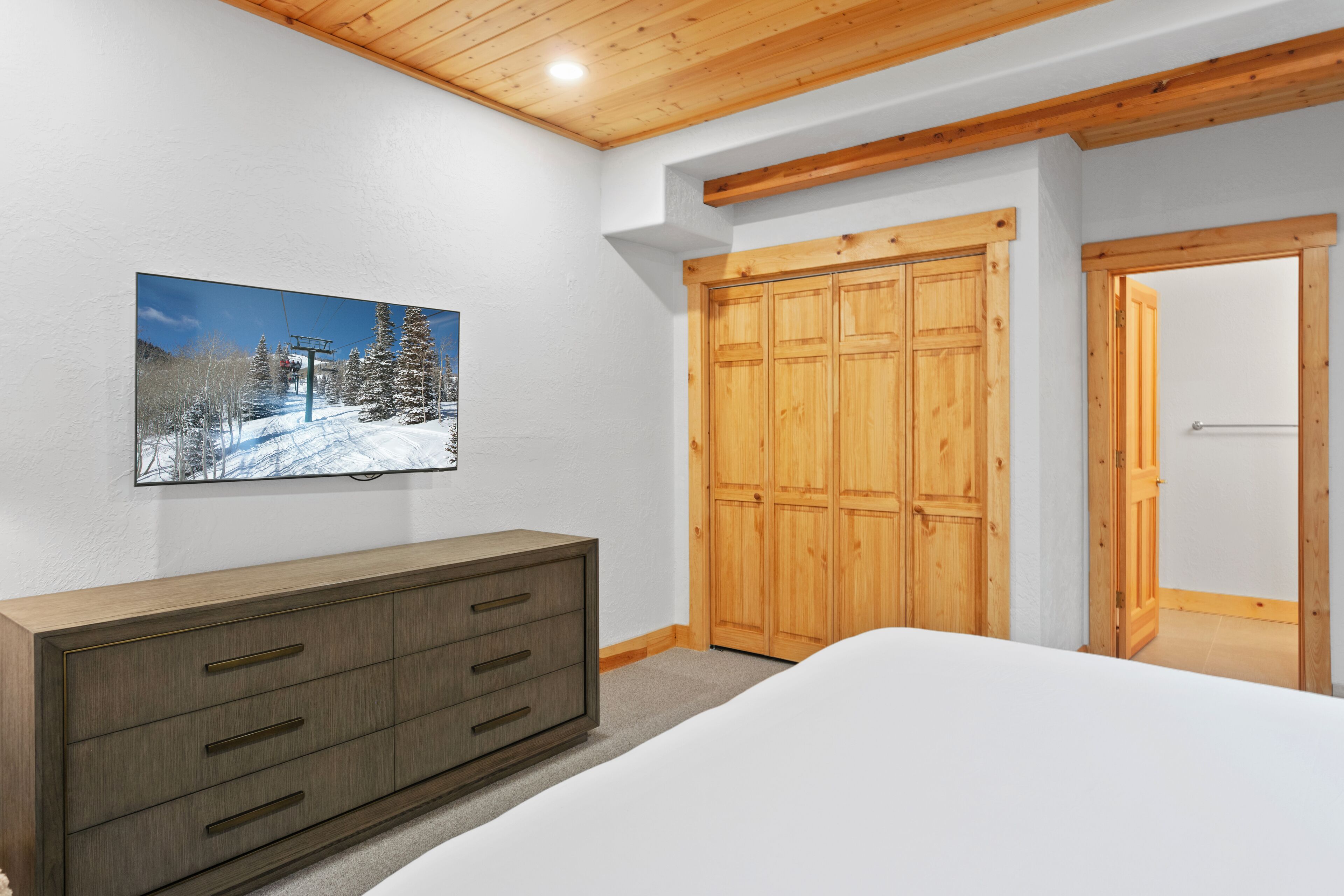 Condo, 1 Bedroom | 1 bedroom, free WiFi