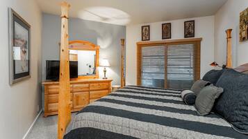 Condo, 1 Bedroom | 1 bedroom, free WiFi