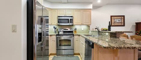 Apartment, 1 Schlafzimmer | Eigene Küche | Ofen, Wasserkocher mit Kaffee-/Teezubehör, Toaster