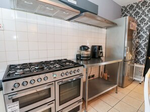 Lavavajillas, utensilios de cocina