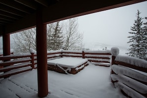 Condo, 3 Bedrooms | Terrace/patio - Enclave at Deer Valley Resort - Three Bedroom Condo with Hot Tub #1 3 Condo (Park City)