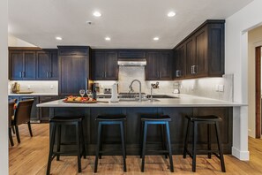 Condo, 4 Bedrooms | Private kitchen | Fridge, oven, coffee/tea maker, toaster - Queen Esther at Deer Valley Resort - Four Bedroom Condo with Hot Tub #2348 4 Condo (Park City)
