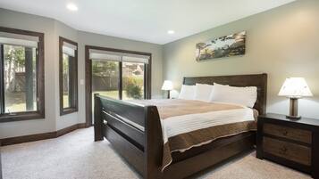 Condo, 2 Bedrooms | 2 bedrooms, iron/ironing board, free WiFi