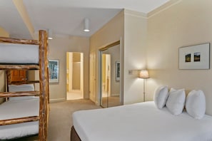 Condo, 2 Bedrooms | 2 bedrooms, iron/ironing board, free WiFi