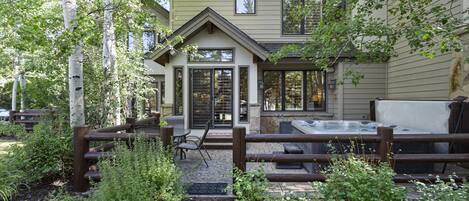 公寓式客房, 2 间卧室 | 露台