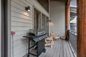 Condo, 3 Bedrooms | Terrace/patio - Sterling Lodge at Deer Valley Resort - Three Bedroom Condo with Hot Tub #111 3 Condo (Park City)