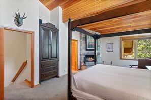 Condo, 3 phòng ngủ | 3 phòng ngủ, bàn ủi/dụng cụ ủi quần áo 