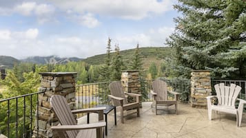 Maison, plusieurs chambres | Terrasse/Patio