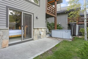 Condo, 3 Bedrooms | Terrace/patio - Boulder Creek at Deer Valley Resort - Three Bedroom Condo with Hot Tub #1119 3 Condo (Park City)