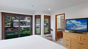 Condo, 2 Bedrooms | 2 bedrooms, iron/ironing board, free WiFi