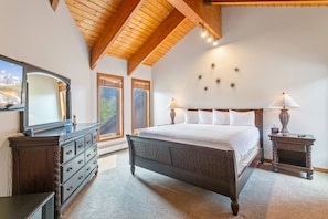Condo, 4 Bedrooms