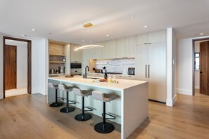 Condo, 3 Bedrooms | Private kitchen - Argent at Deer Valley Resort - Three Bedroom Deluxe #405 3 Condo (Park City)