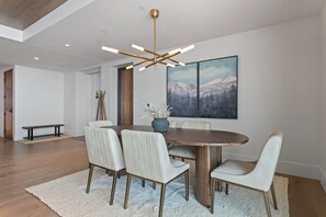 شقة - ٣ غرف نوم | تناول الطعام