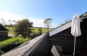 Căn hộ | Ban công