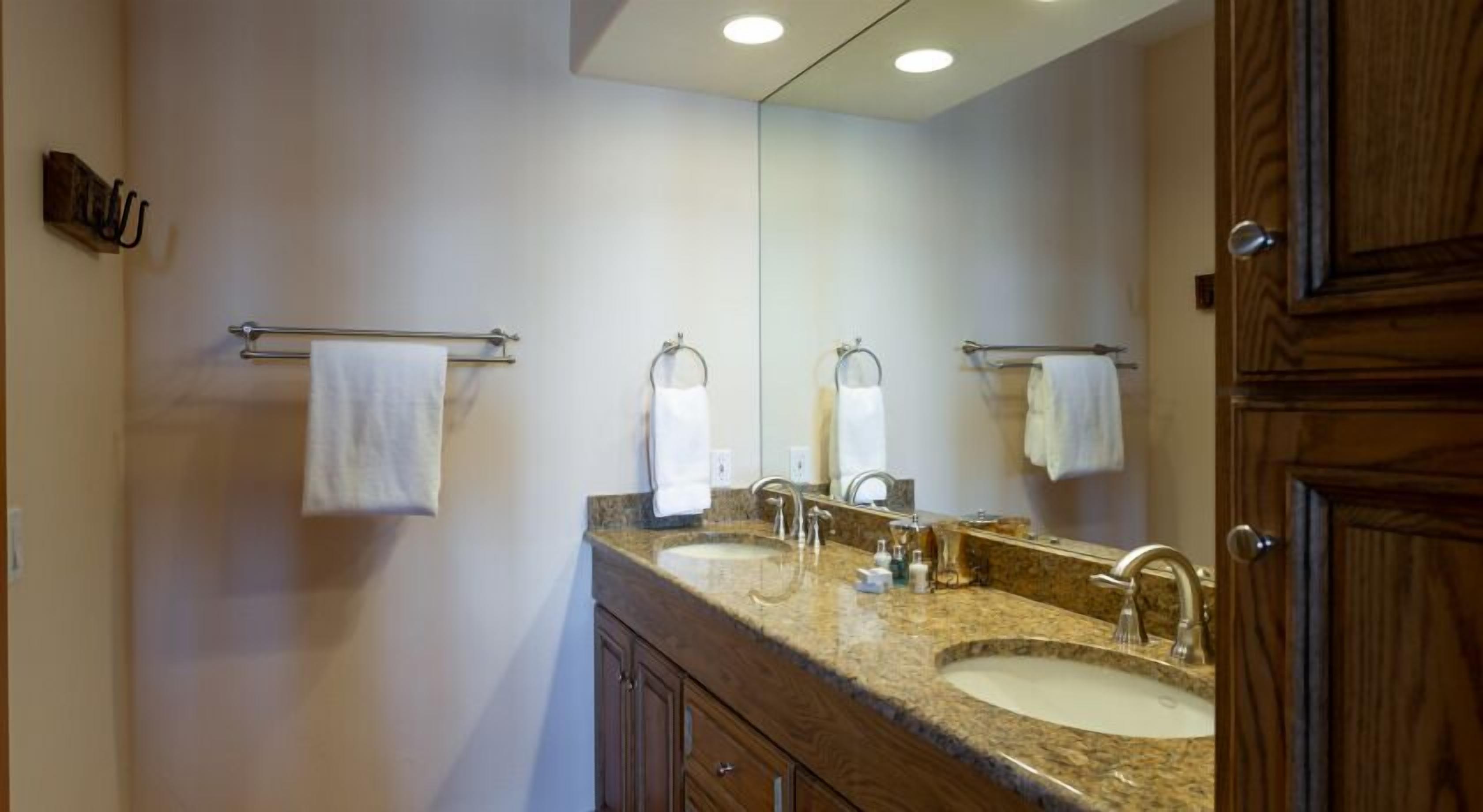 Condo, 6 Bedrooms | Bathroom