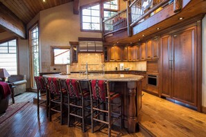 Apartment, 4 Schlafzimmer | Innenbereich