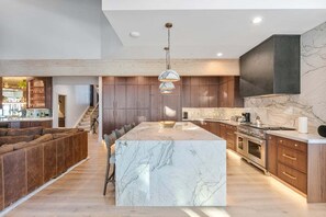 Private kitchen - Stag Lodge at Deer Valley Resort - Four Bedroom with Spa #30 4 Condo (Park City)
