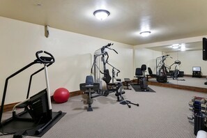 House, 5 Bedrooms | Fitness facility