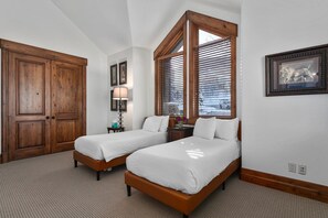 House, 5 Bedrooms | 5 bedrooms, iron/ironing board, free WiFi - Deer Crest Home at Deer Valley Resort - 5 Bedroom Home with Hot Tub #3127 5 Home (Park City)