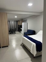 Caja fuerte, wifi gratis, ropa de cama