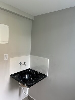 Premium Apartment, Partial Ocean View | Bathroom - Catamarã Pé da Areia (Angra dos Reis)