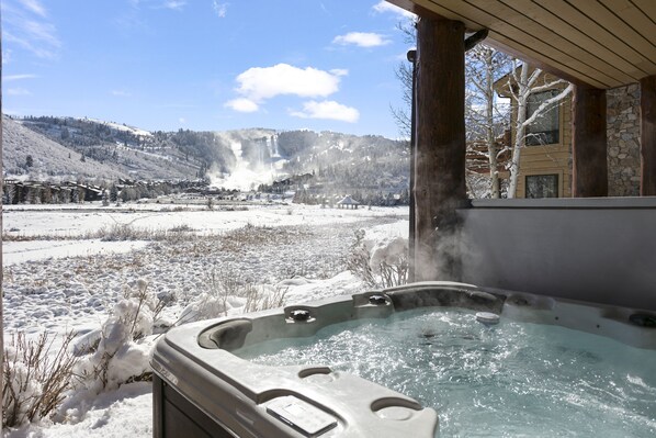 Condo, 3 Bedrooms | Outdoor spa tub