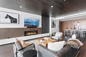 Interior - Argent at Deer Valley Resort - Three Bedroom Deluxe #103 3 Condo (Park City)