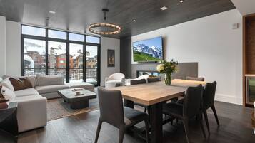 Condo, 3 habitaciones | Interior