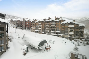 Condo, 3 Bedrooms | Exterior