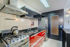 Basic Apartment | Private kitchen