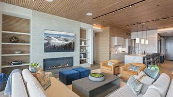 Condo, 3 quartos | Área de estar | Smart TV