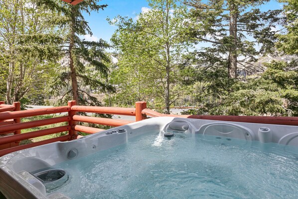 Condo, 2 Bedrooms | Outdoor spa tub