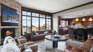 Kondominium, 3 kamar tidur | Area keluarga | Smart TV