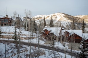 Condo, 2 Bedrooms | Exterior