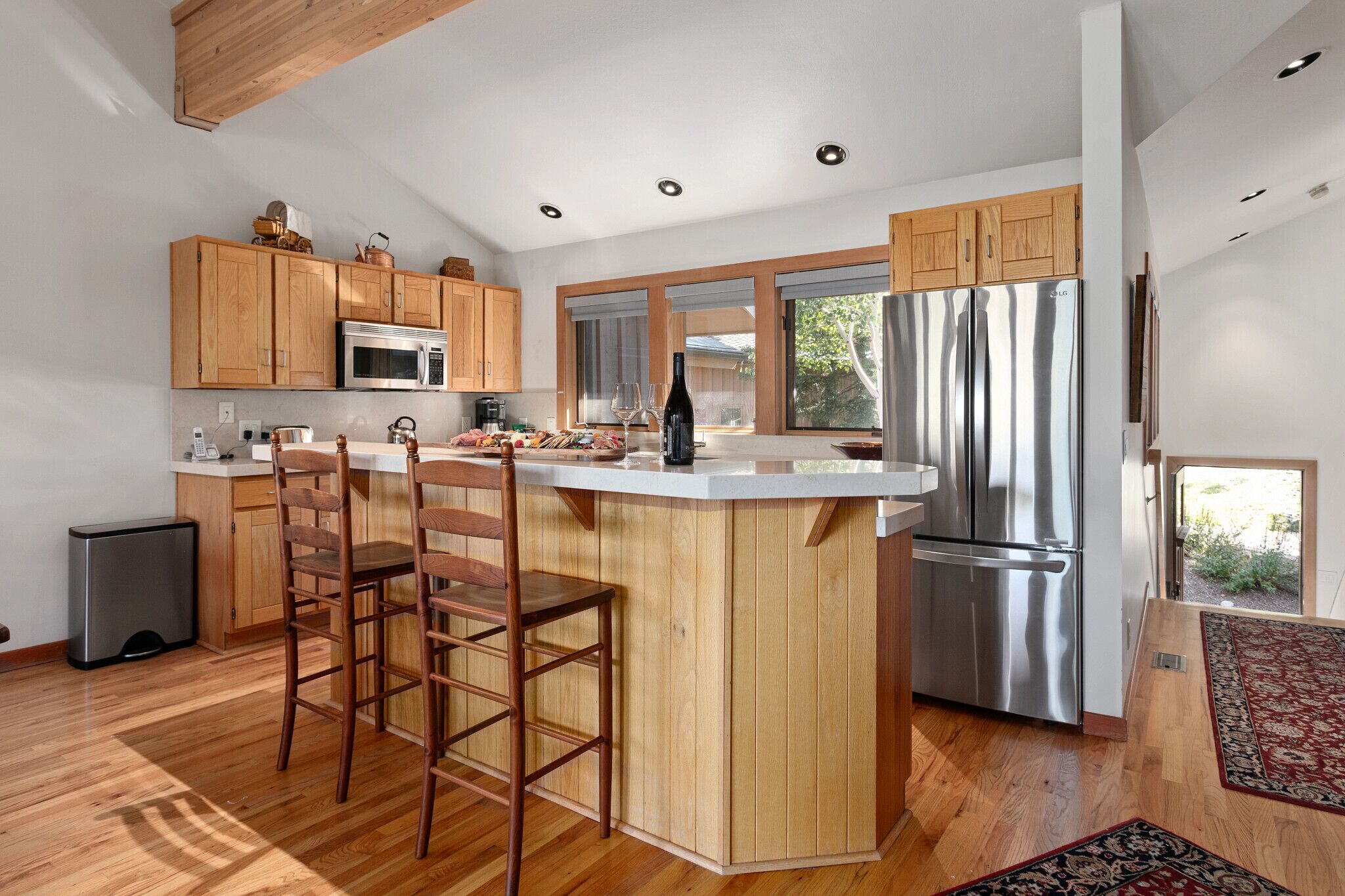 Condo, 2 Bedrooms | Private kitchen | Oven, coffee/tea maker, toaster